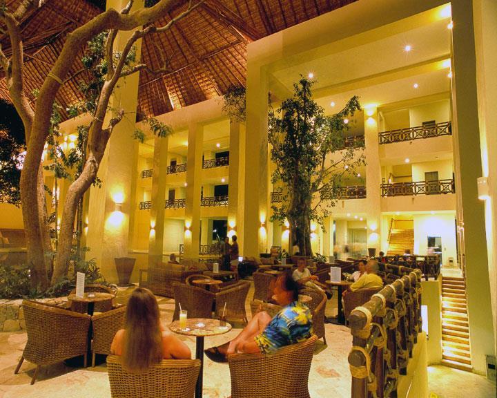 Occidental At Xcaret Destination Hotel Playa del Carmen Restaurant photo